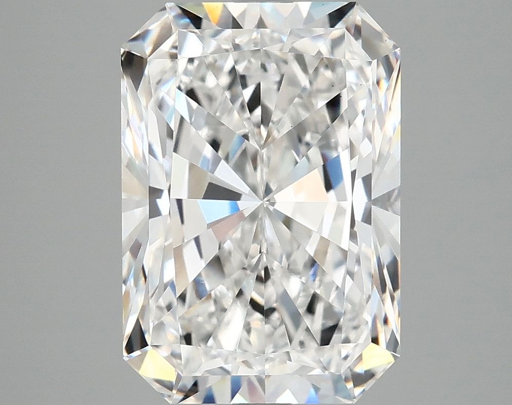 4.85 ct. radiant Lab Grown Diamond front image