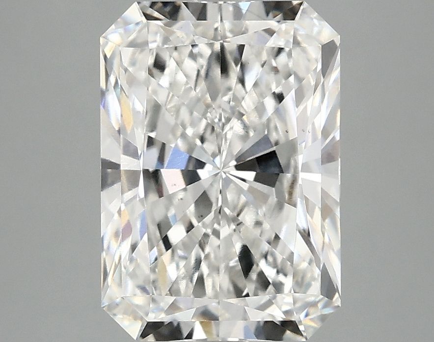 3.09 ct. radiant Lab Grown Diamond front image