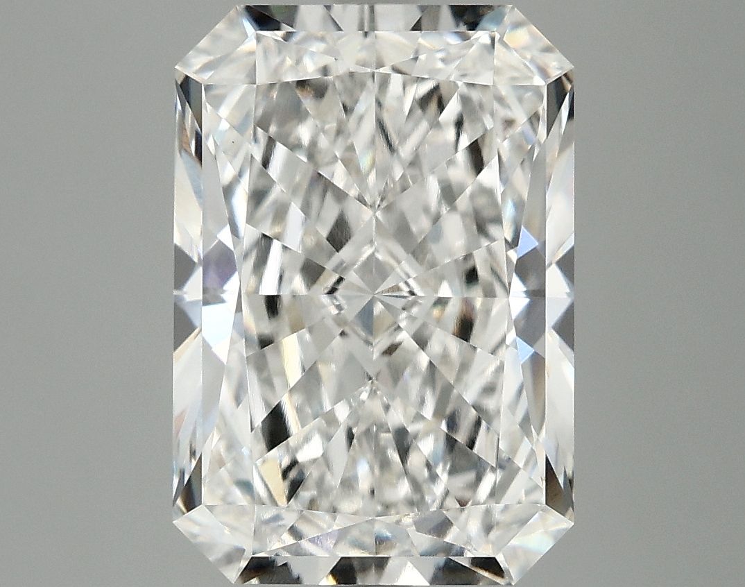 5.04 ct. radiant Lab Grown Diamond front image