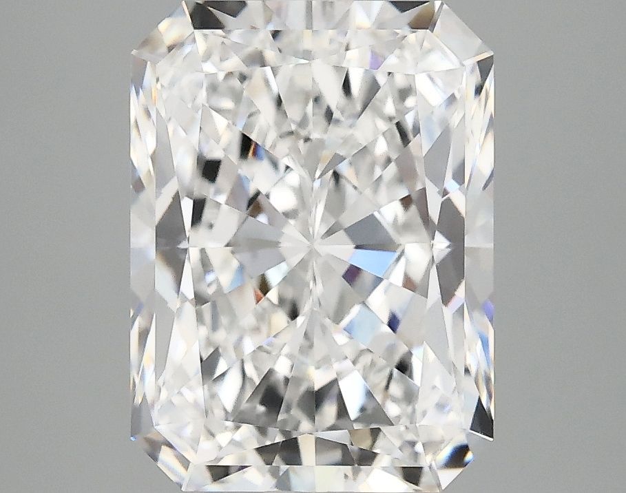 3.84 ct. radiant Lab Grown Diamond front image