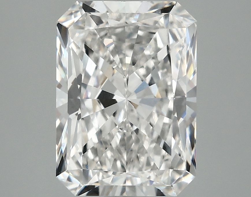 3.05 ct. radiant Lab Grown Diamond front image