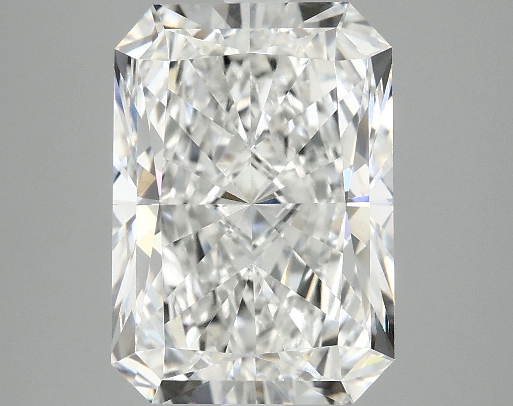 4.90 ct. radiant Lab Grown Diamond front image