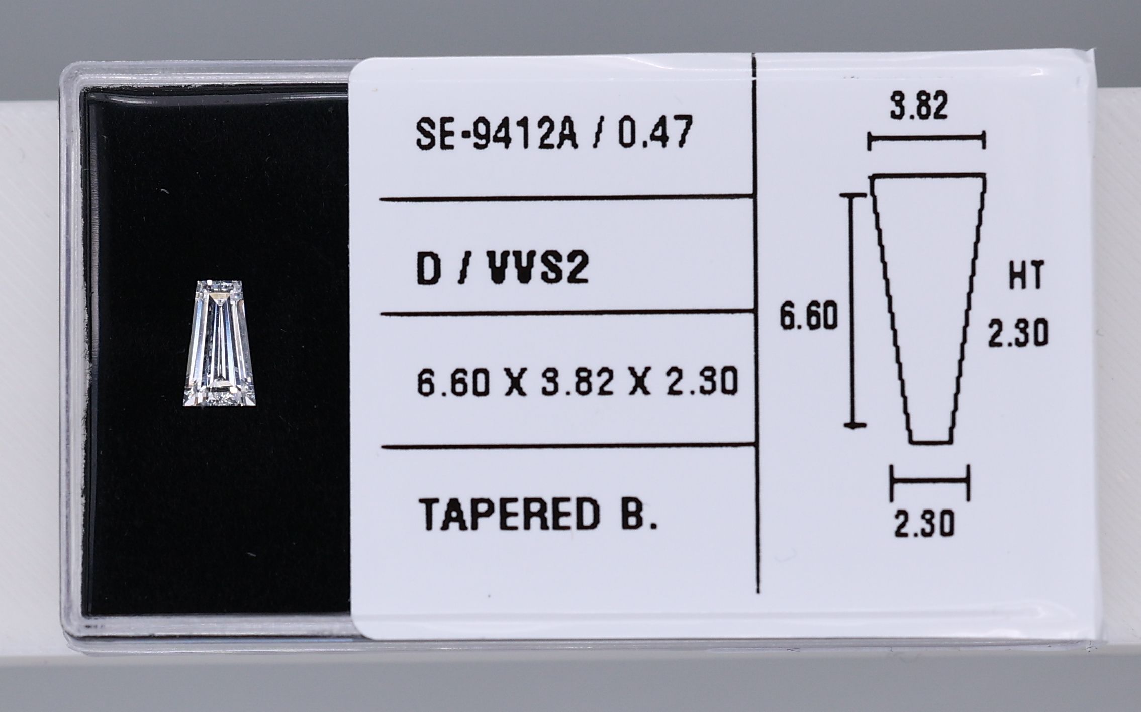 0.47 Carat Tapered baguette Diamond D VVS2