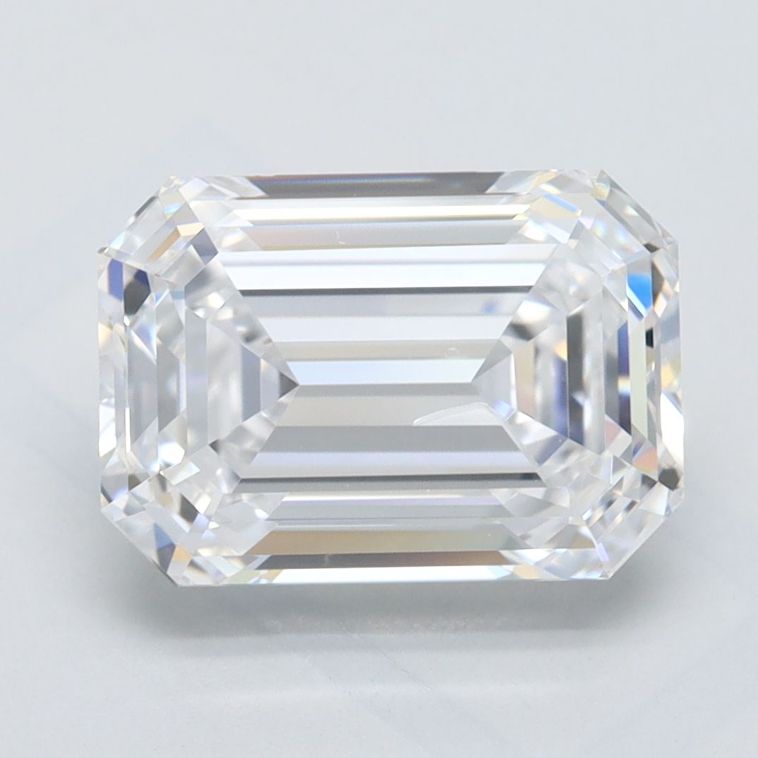 3.15 ct. emerald Lab Grown Diamond front image