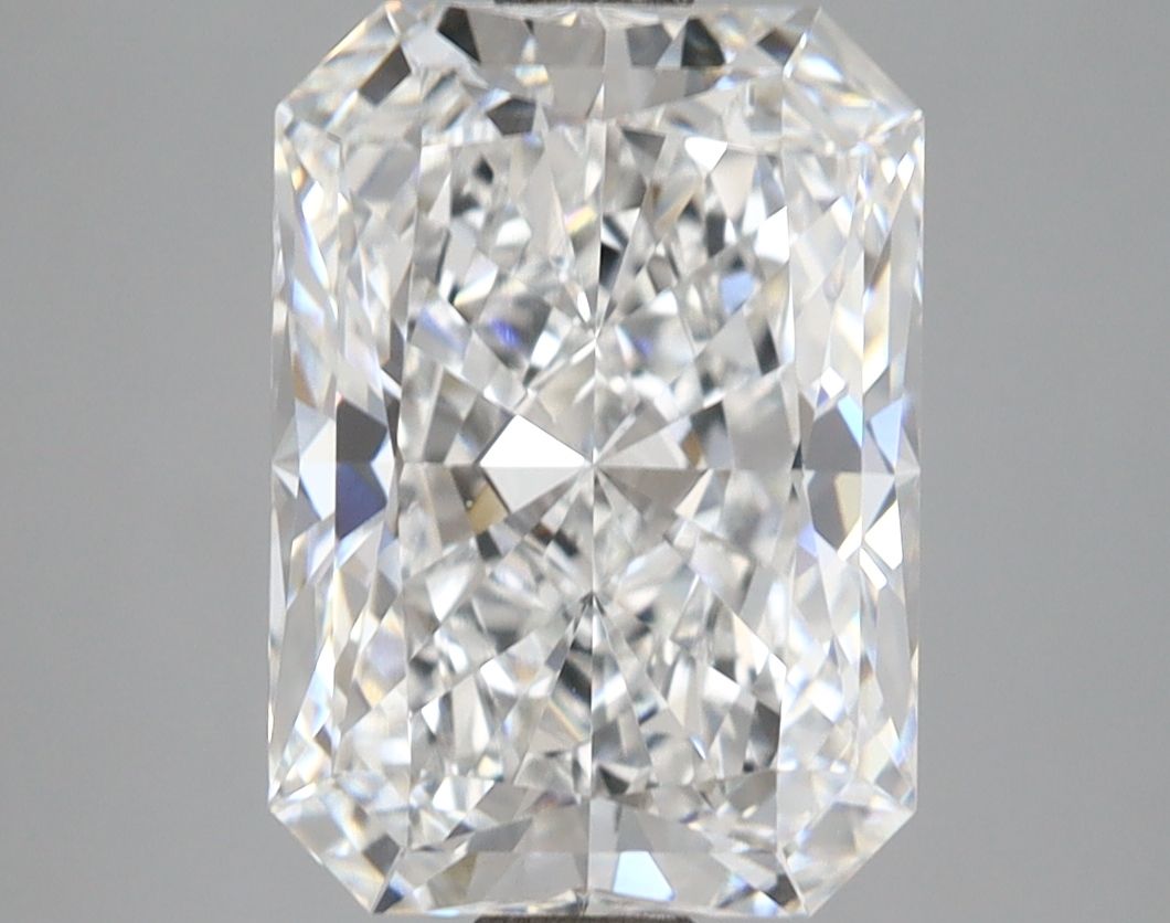 4.09 ct. radiant Lab Grown Diamond front image