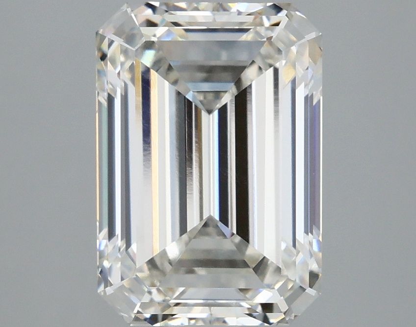 2.97 ct lab-grown Emerald Diamond