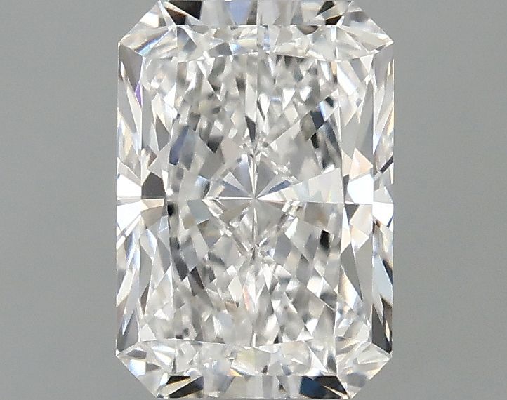 1.05 ct. radiant Lab Grown Diamond front image