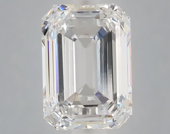 1.57 ct. emerald Lab Grown Diamond front image