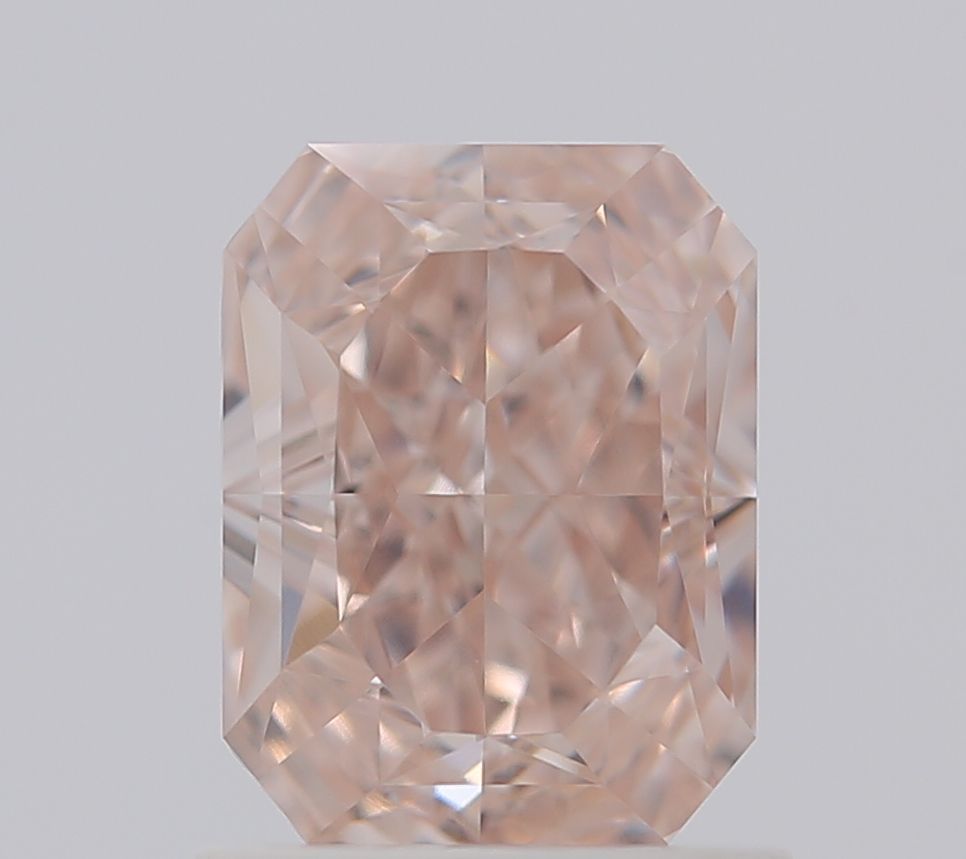 1.27 ct Radiant diamond