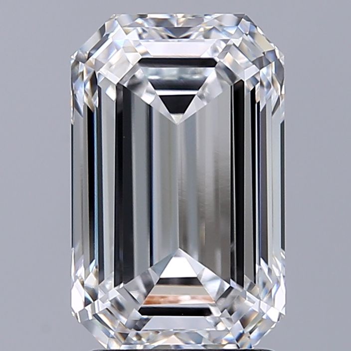 2.56 ct. emerald Lab Grown Diamond front image