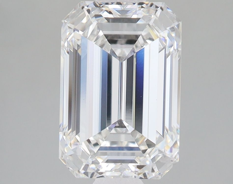 3.07 ct. emerald Lab Grown Diamond front image
