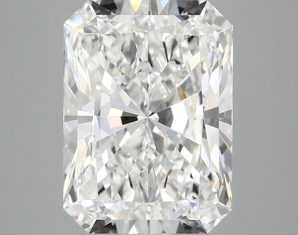 4.18 ct. radiant Lab Grown Diamond front image