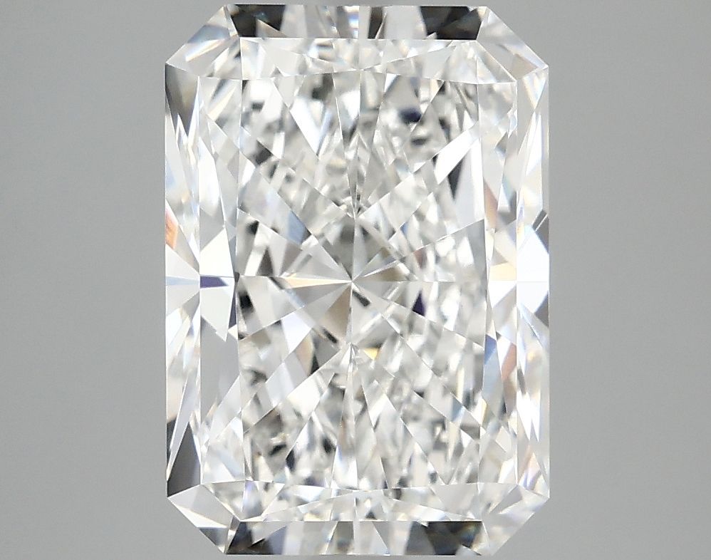 4.05 ct. radiant Lab Grown Diamond front image