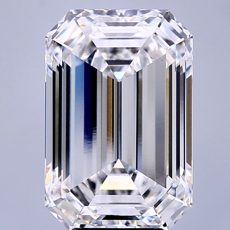 7.21 ct. emerald Lab Grown Diamond front image
