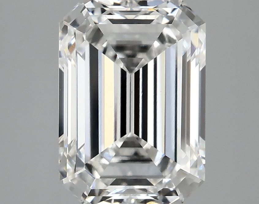 3.20 ct. emerald Lab Grown Diamond front image
