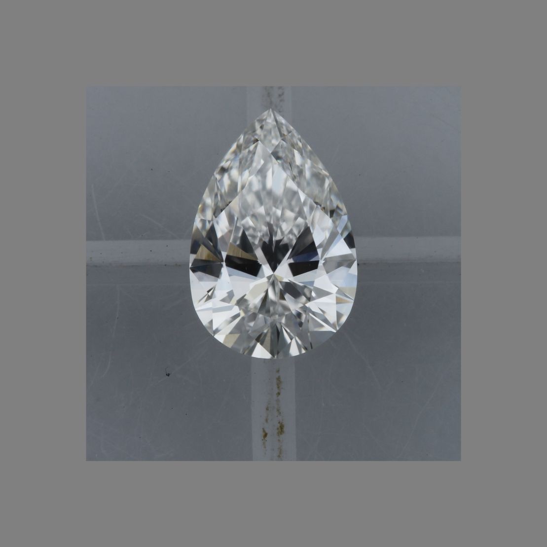 0.42 Carat Pear Diamond E VS1
