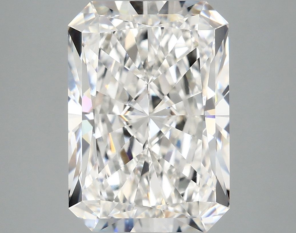 5.06 ct. radiant Lab Grown Diamond front image