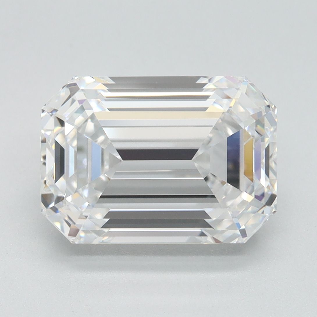 3.14 ct. emerald Lab Grown Diamond front image