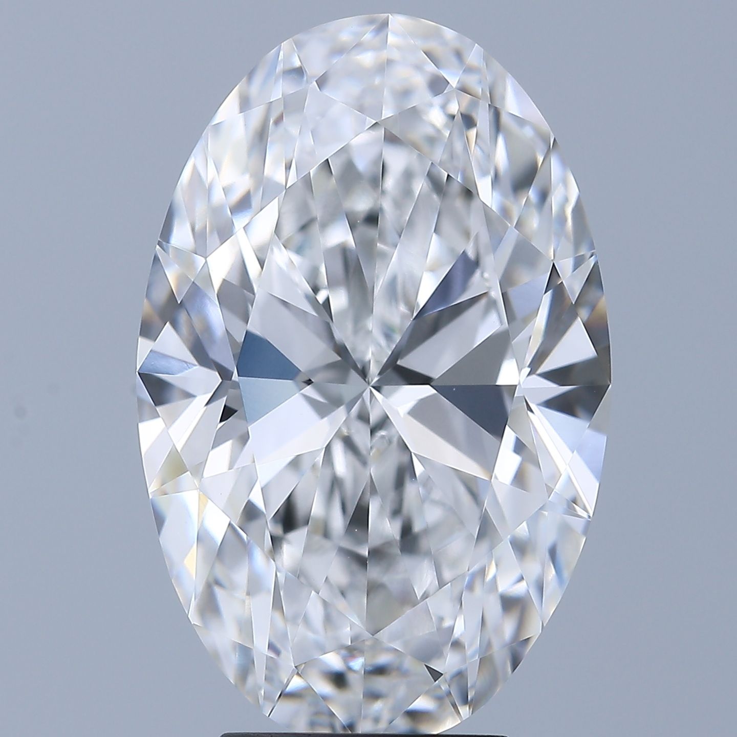 4.31 ct. oval Lab Grown Diamond front image