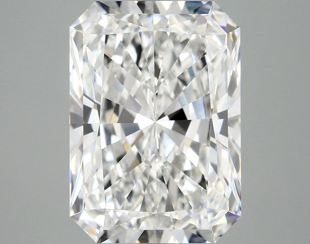 4.19 ct. radiant Lab Grown Diamond front image