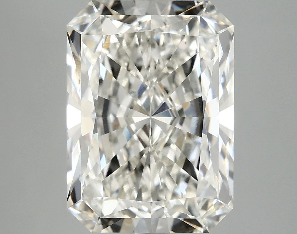 4.72 ct. radiant Lab Grown Diamond front image