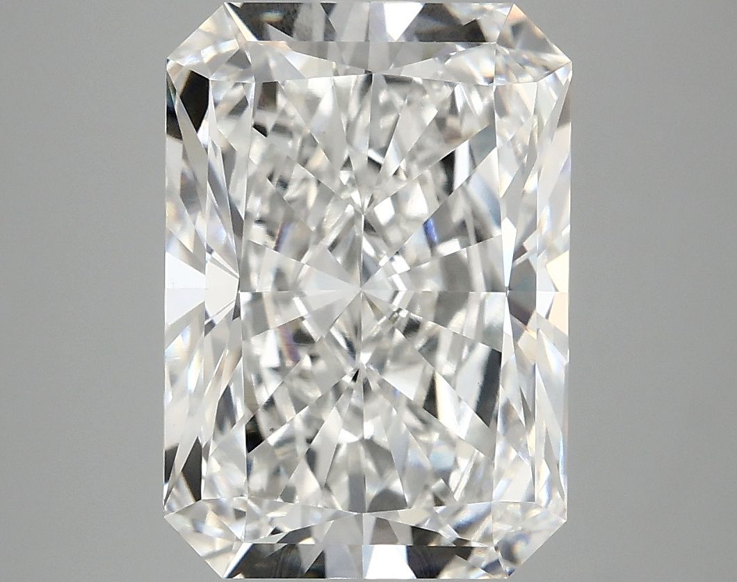 5.09 ct. radiant Lab Grown Diamond front image