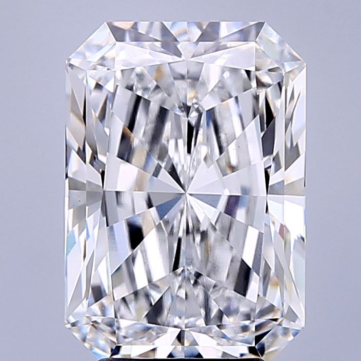 4.56 ct. radiant Lab Grown Diamond front image