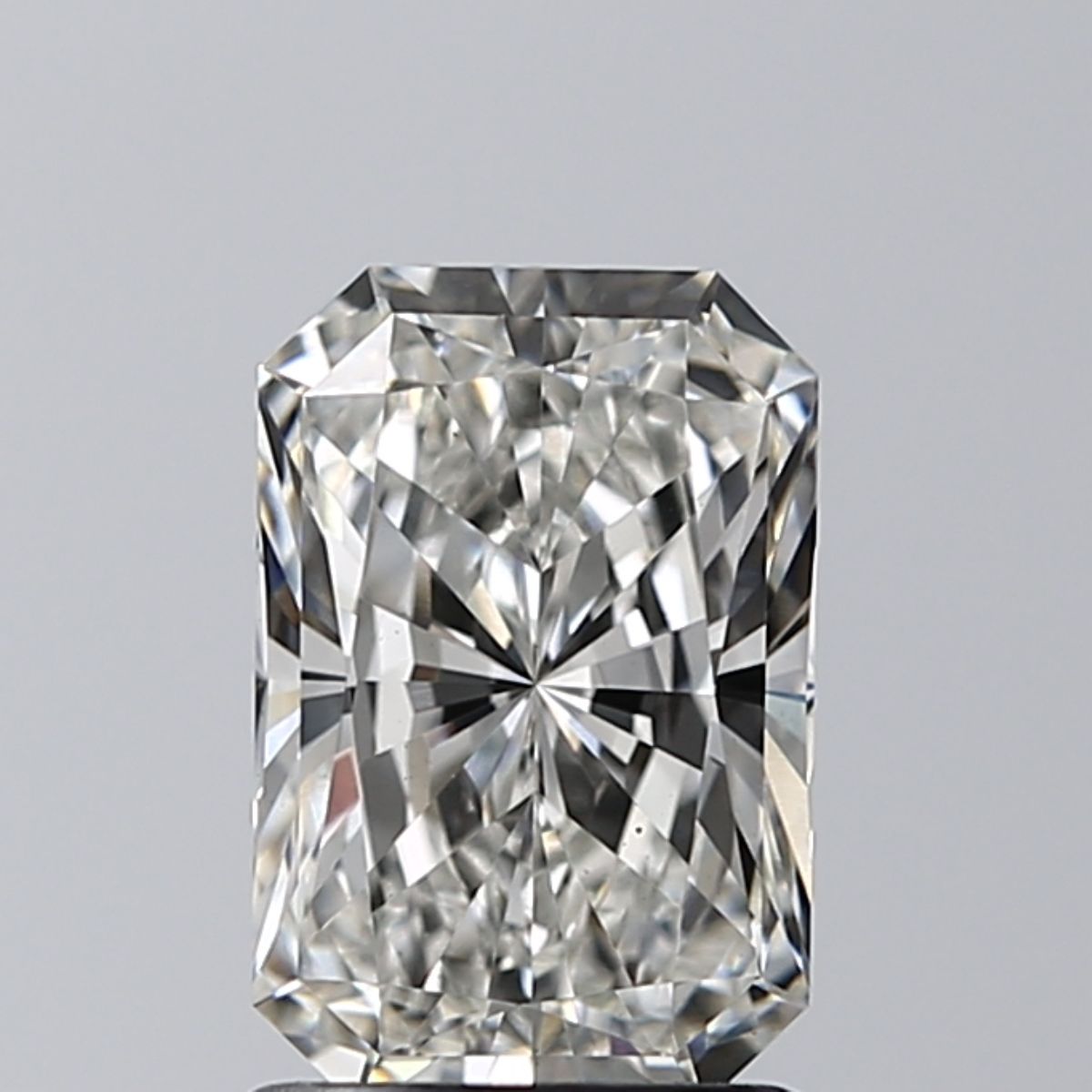 1.50 ct. radiant Lab Grown Diamond front image