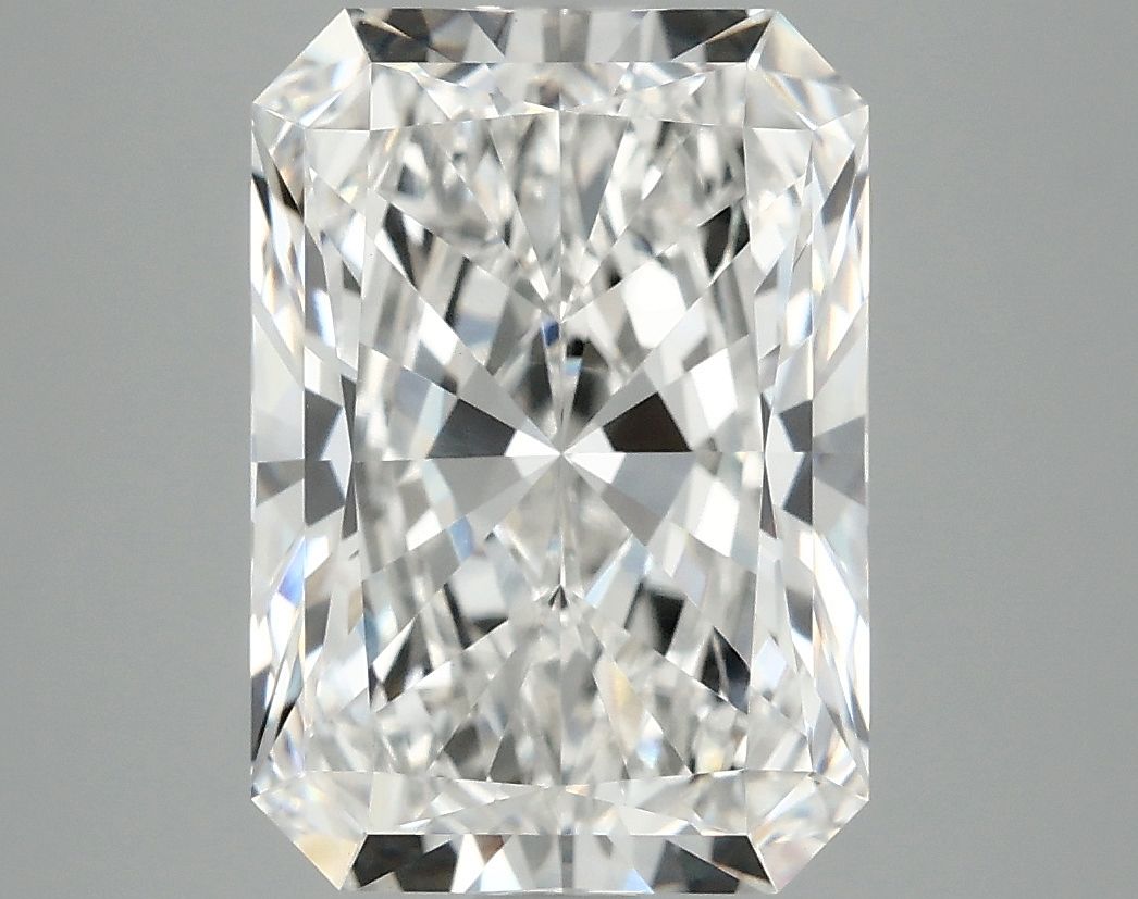 5.10 ct. radiant Lab Grown Diamond front image