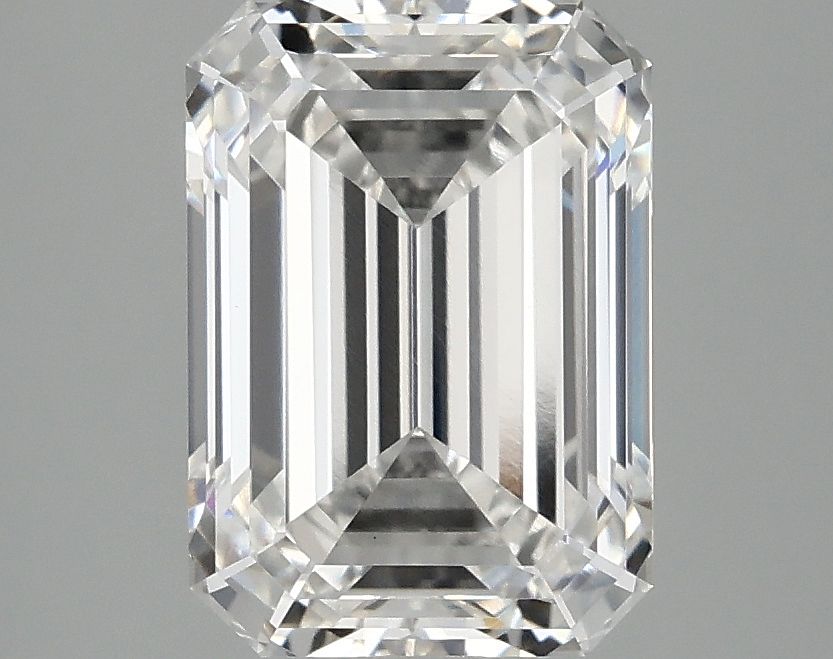 3.10 ct. emerald Lab Grown Diamond front image