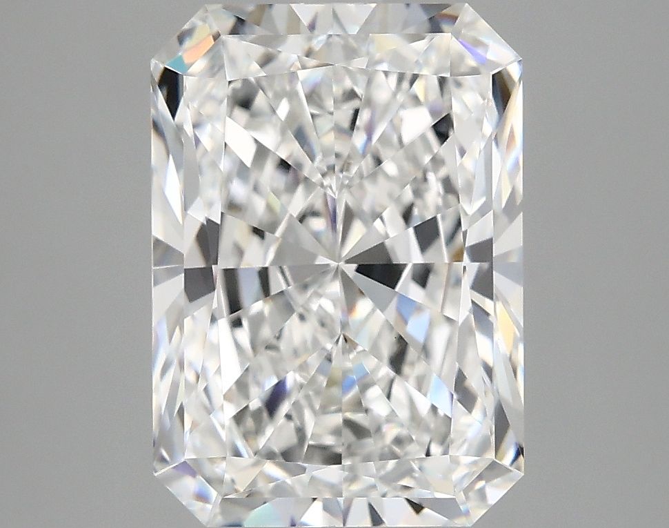 4.17 ct. radiant Lab Grown Diamond front image