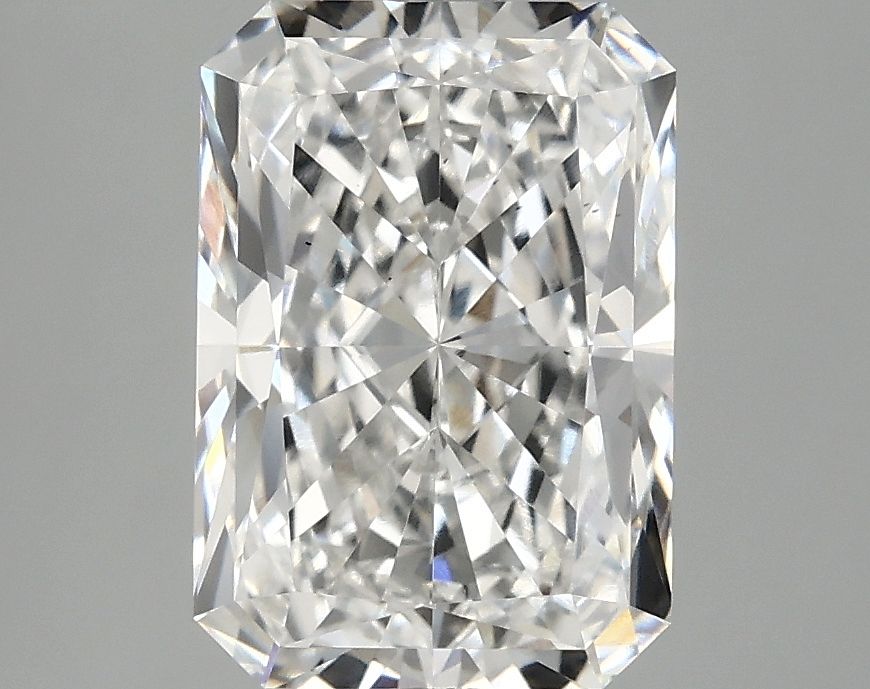 2.89 ct. radiant Lab Grown Diamond front image