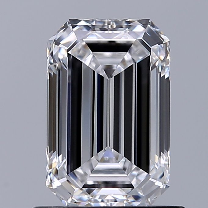 1.08 ct. emerald Lab Grown Diamond front image