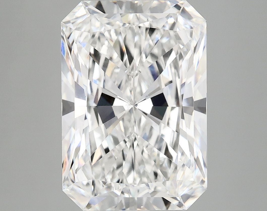 4.98 ct. radiant Lab Grown Diamond front image