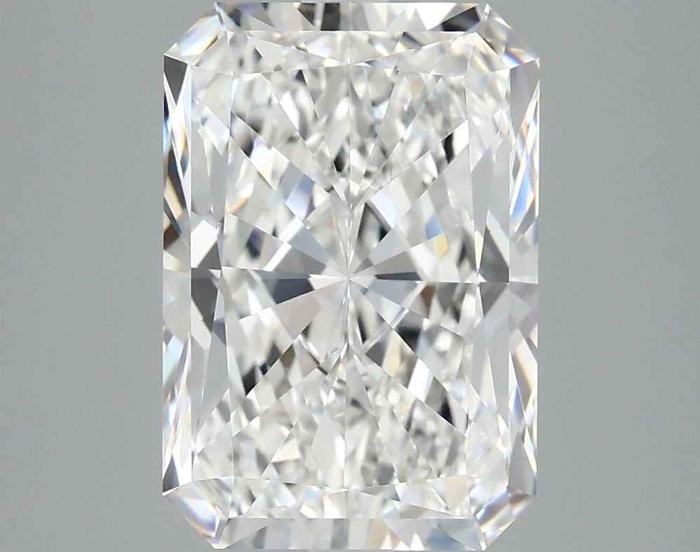 4.17 ct. radiant Lab Grown Diamond front image