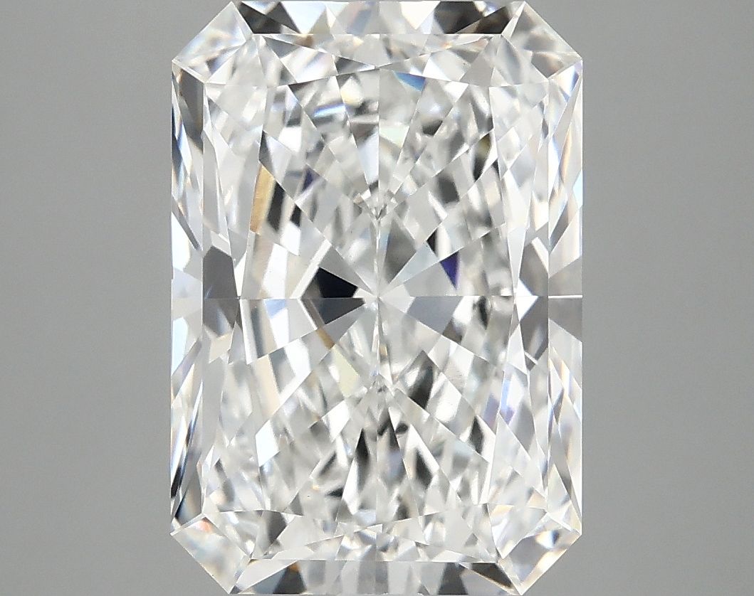 5.05 ct. radiant Lab Grown Diamond front image