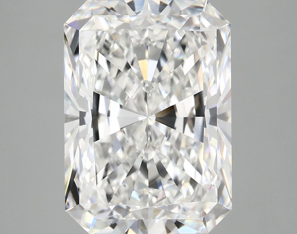 5.00 ct. radiant Lab Grown Diamond front image