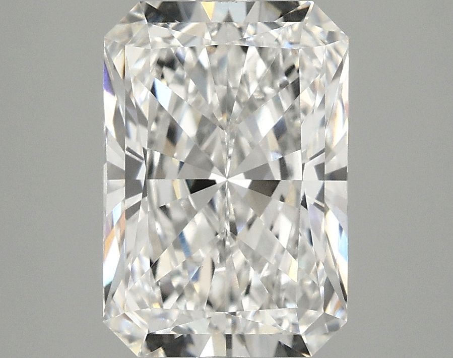 3.08 ct. radiant Lab Grown Diamond front image