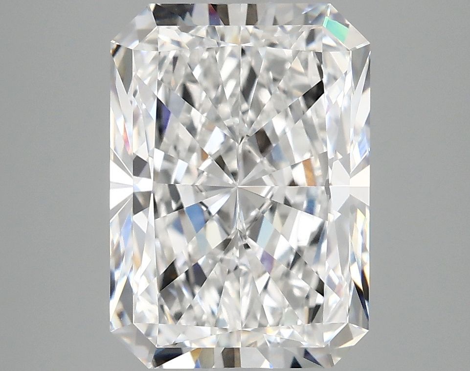 4.02 ct. radiant Lab Grown Diamond front image