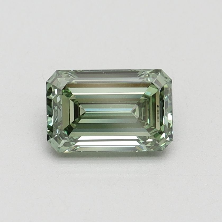 0.75 ct. emerald Lab Grown Diamond front image