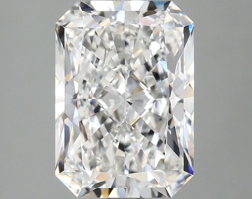 3.09 ct. radiant Lab Grown Diamond front image