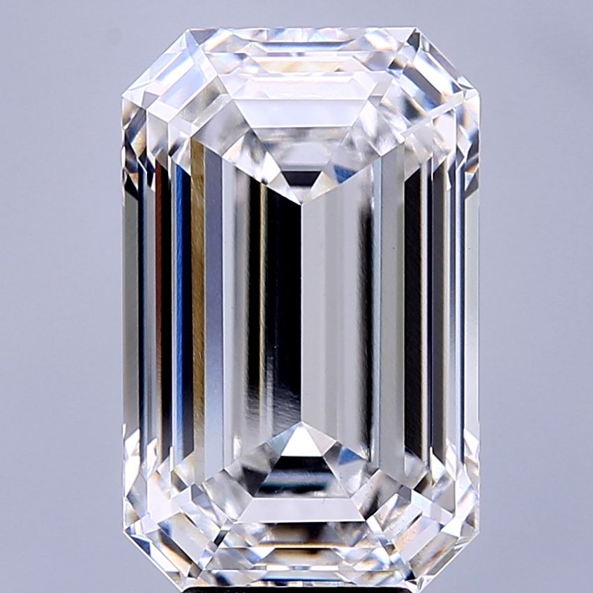 8.01 ct. emerald Lab Grown Diamond front image