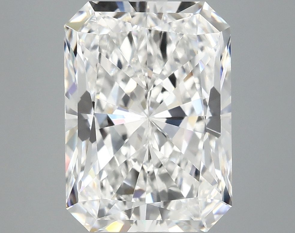 4.19 ct. radiant Lab Grown Diamond front image