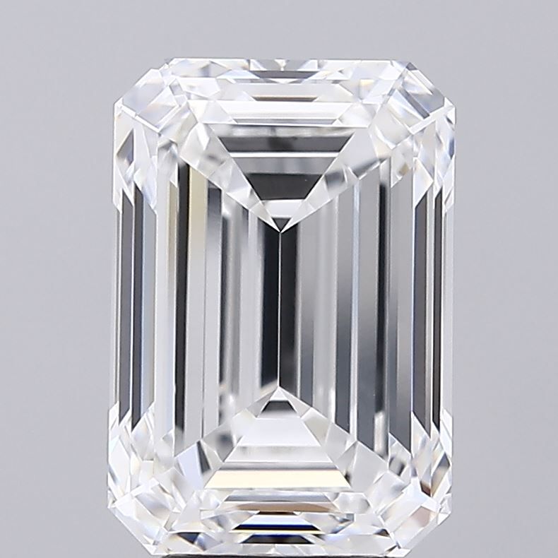 5.53 ct. emerald Lab Grown Diamond front image