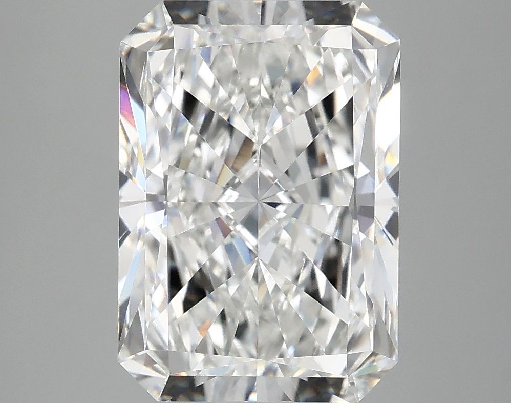 4.08 ct. radiant Lab Grown Diamond front image