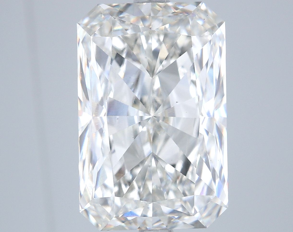 7.56 ct. radiant Lab Grown Diamond front image