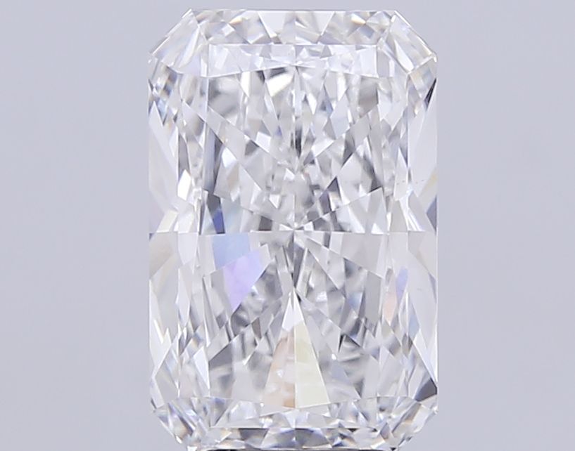 7.59 ct. radiant Lab Grown Diamond front image