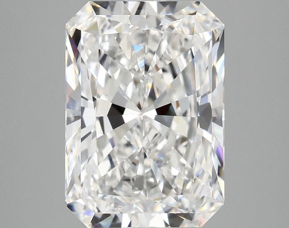4.19 ct. radiant Lab Grown Diamond front image
