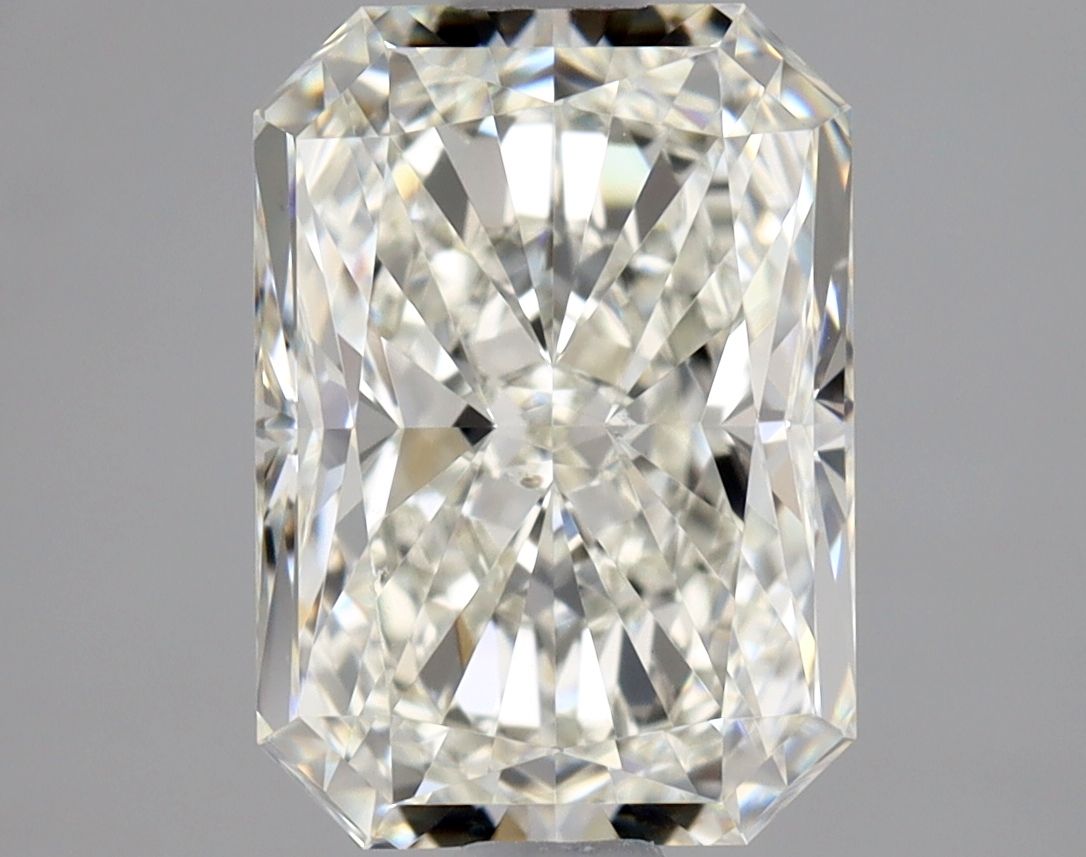 2.01 ct Radiant diamond