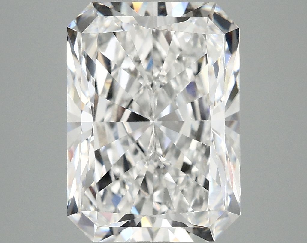 4.83 ct. radiant Lab Grown Diamond front image